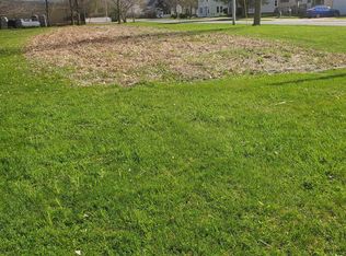 4 W Pleasant St, Bristol, VT 05443