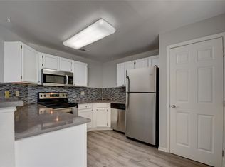 8621 E Dry Creek Rd UNIT 321, Centennial, CO 80112