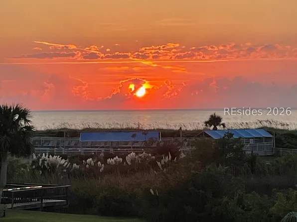 40 Folly Field Rd APT A215, Hilton Head Island, SC 29928