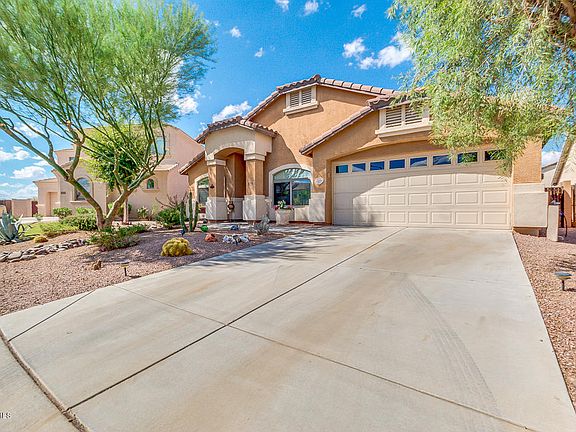 3rd image of 134 W Red Mesa Trl