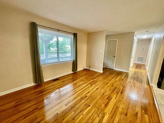 4th image of 4310 Fergueson Dr