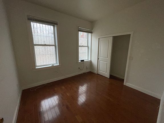 5th image of 1022 Wallace St #1