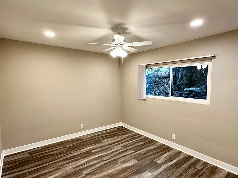 FOOTHILL VILLAGE — Photo 84