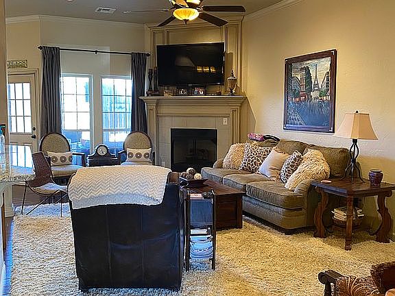 3rd image of 2709 Verona Ct