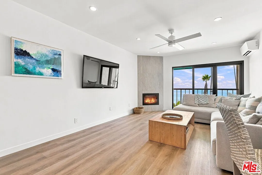 1 bed, 1.0 bath, 672 sqft, $4,500 — Photo 1