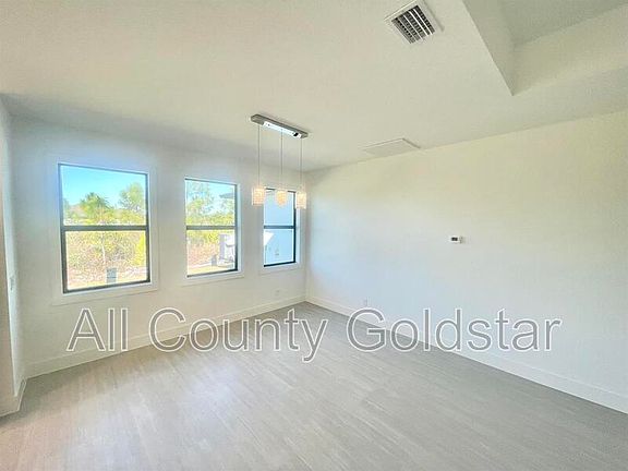 4th image of 13439 Ingraham Blvd