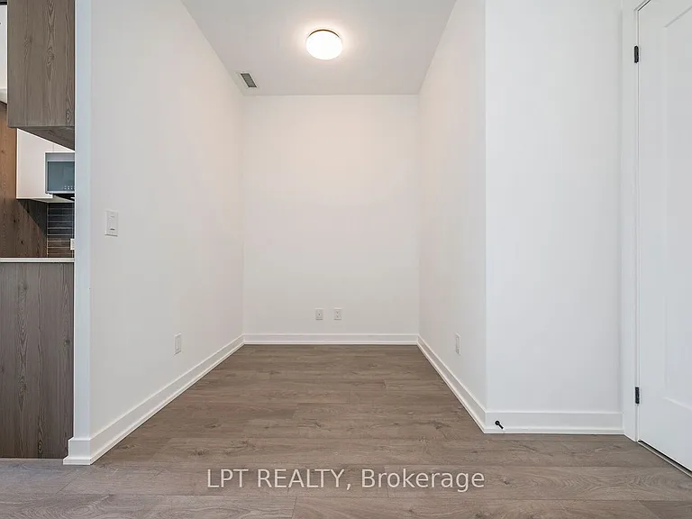 5 Defries St #1201 — Photo 6