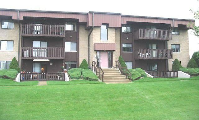 1st image of 101 Caterpillar Dr APT 1C