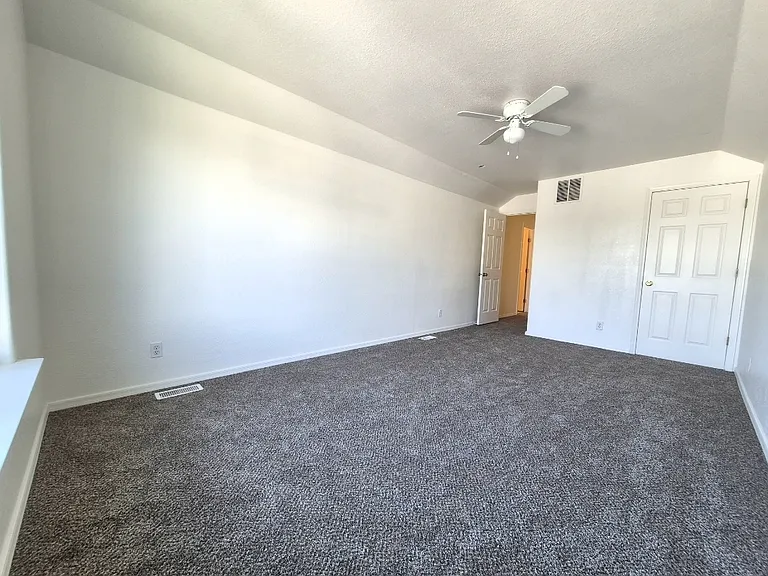14419 Raleigh Ct — Photo 5