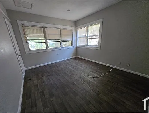 3 bed, $1,500 — Photo 4