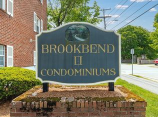 266 Albion St APT 16, Wakefield, MA 01880