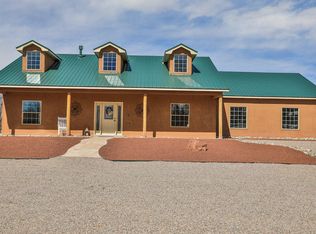 8 Acacia Ln, Los Lunas, NM 87031