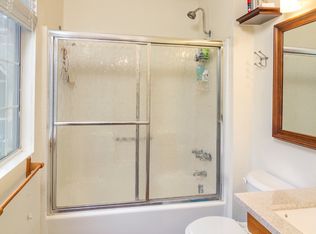 22577 Waters Dr, Crestline, CA 92325