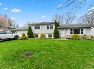 6900 Colleen Dr, Youngstown, OH