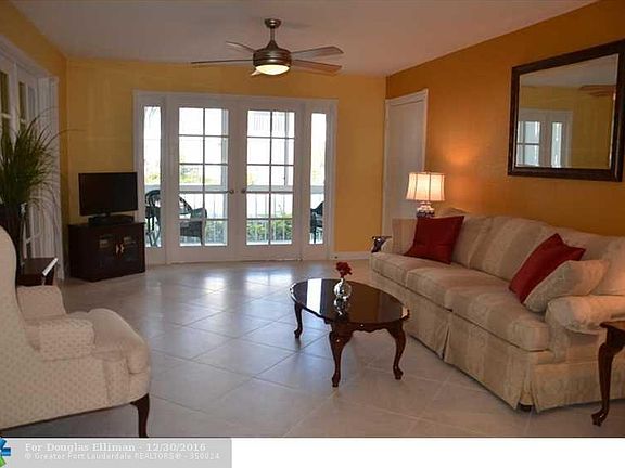 3rd image of 6281 Bay Club Dr APT 2