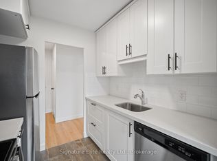 345 Lonsdale Rd #308, Toronto, ON M5P 1R5
