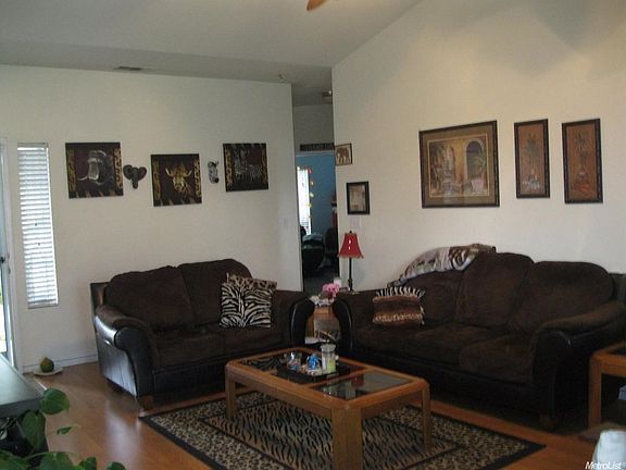 4th image of 507 Winemaker St