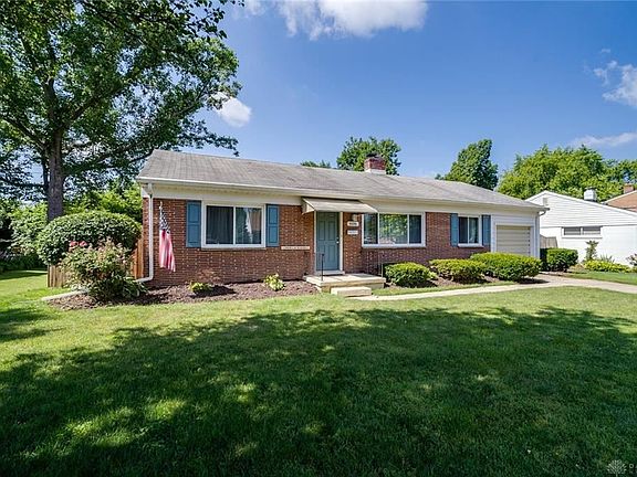 2nd image of 606 Lamont Dr