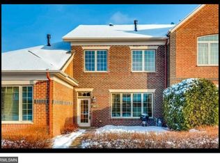 302 Valley Cmns, Hudson, WI 54016