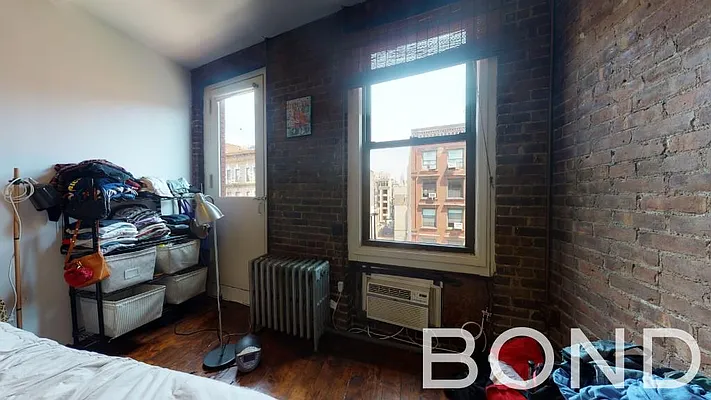 Rented by Bond New York | media 9