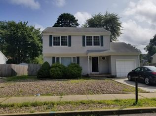 1319 Bay Ave, Toms River, NJ 08753