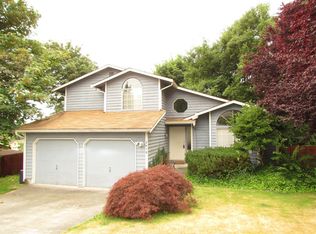2418 SW 325th St, Federal Way, WA 98023