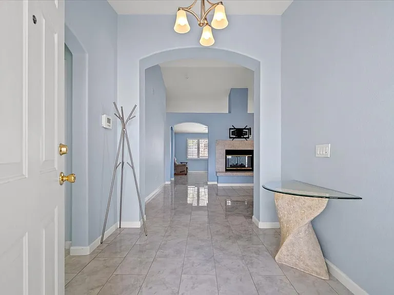 4431 Golden Palomino Ln — Photo 3