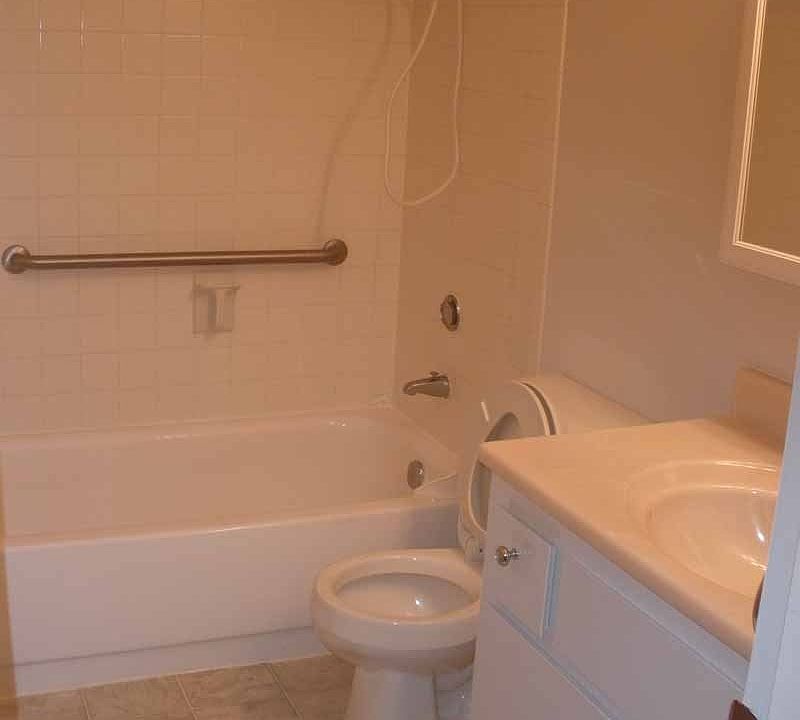 2nd image of 133 SW Normandy Rd APT 6