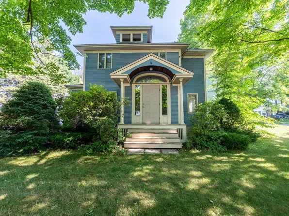 4 5th St, Malone, NY 12953