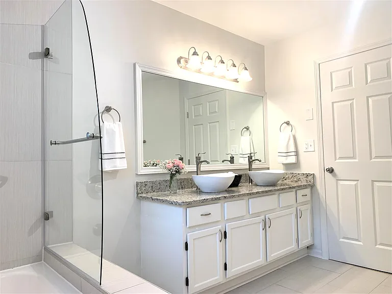 3125 Sharon Ln — Photo 22