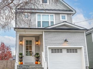 11 Maplewood Ave, Rumson, NJ 07760