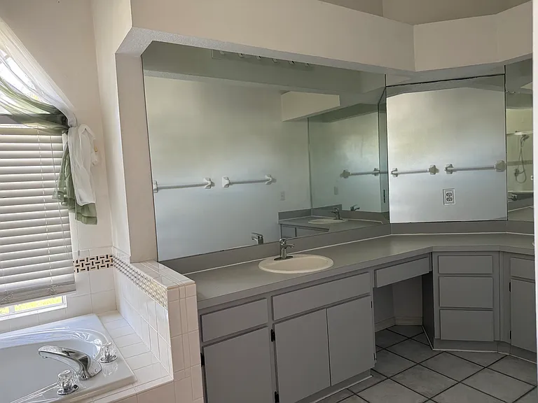 18230 Dolly Brook Ln — Photo 11