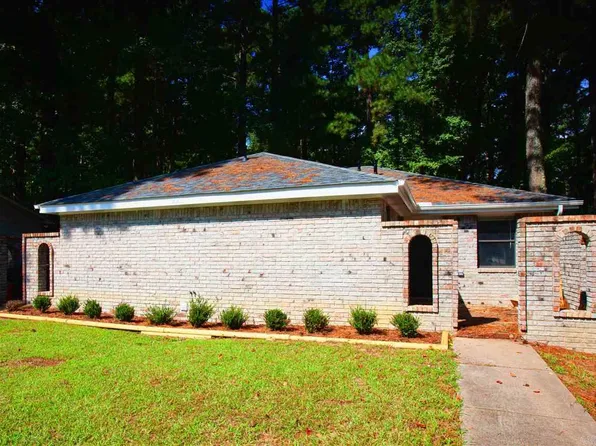220 Bellevue Cir #A, Jacksonville, AR 72076