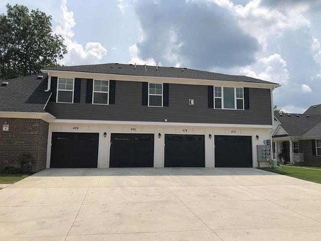 1st image of 472 Maple Cove Cir #28