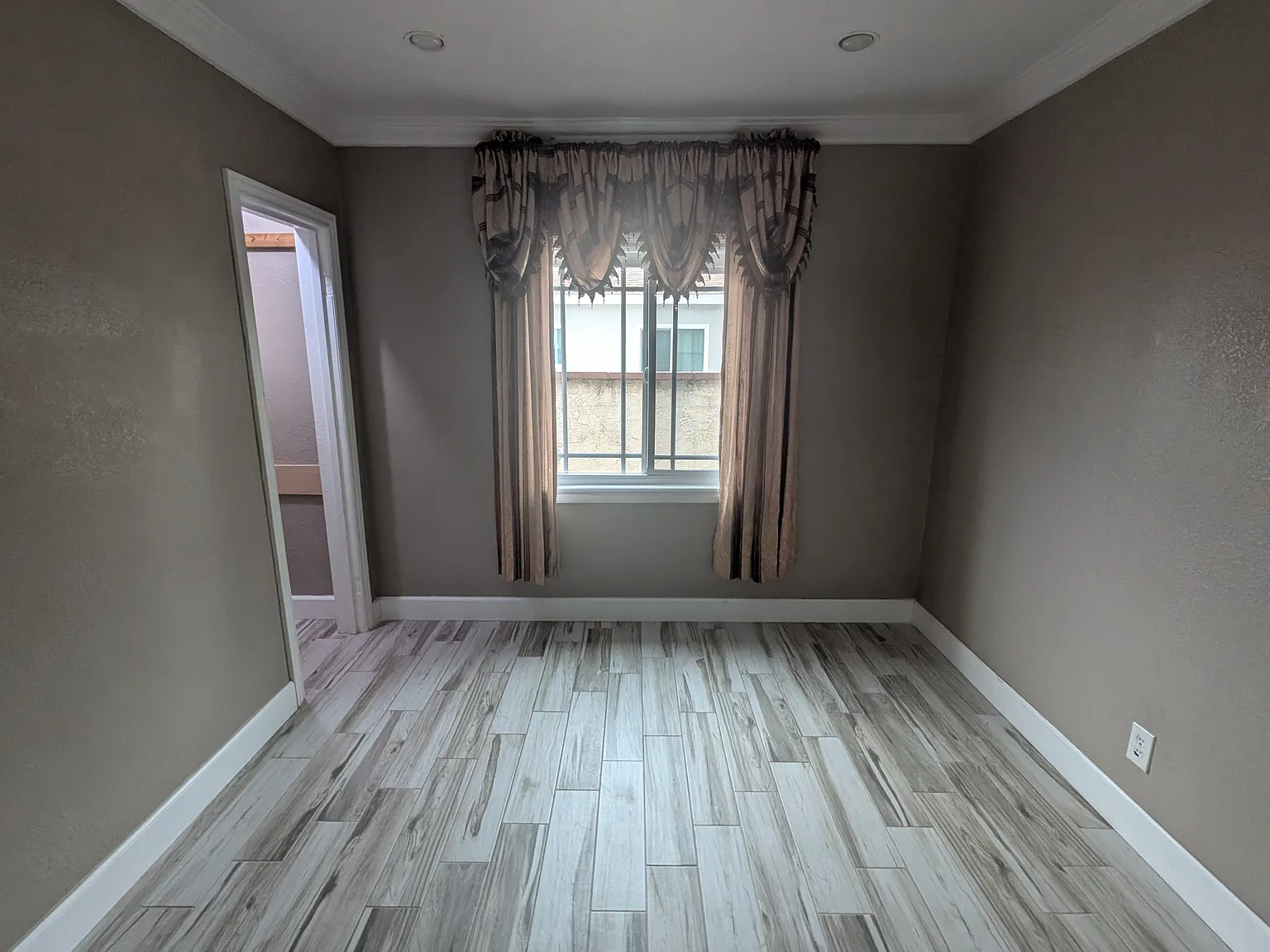 3 bed, 1524 sqft, $800 — Photo 3
