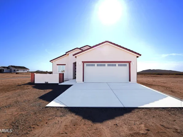 37259 W Illini Street, Tonopah, AZ 85354