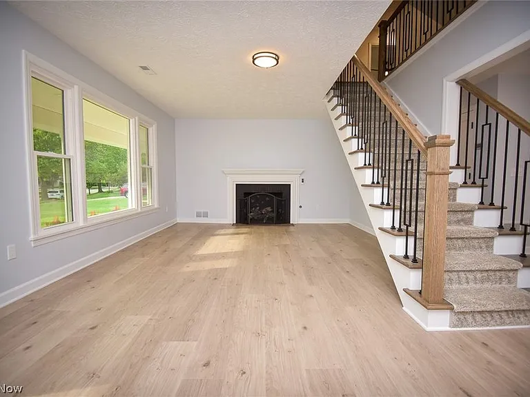 263 Cardinal Dr — Photo 7