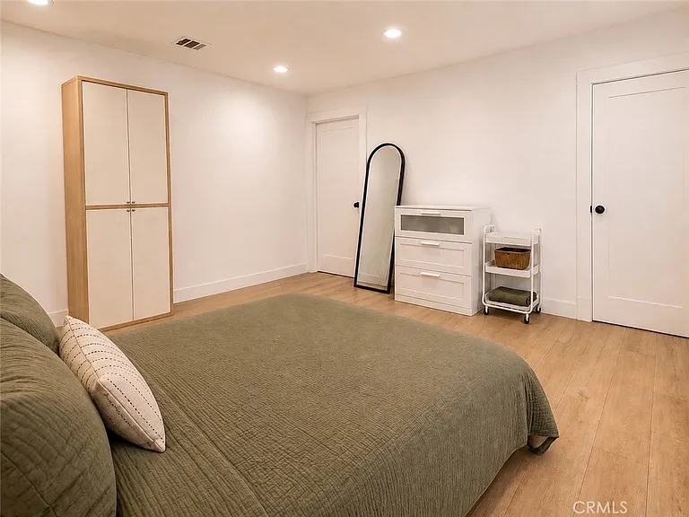 1274 S Muirfield Rd — Photo 13