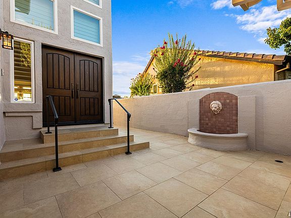 5th image of 33 Peninsula Court