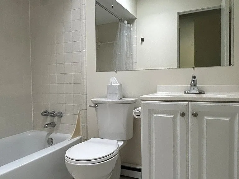 408 Montgomery Ave — Photo 10