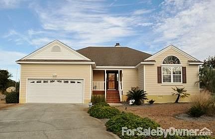 Great location on quiet cul-de-sac