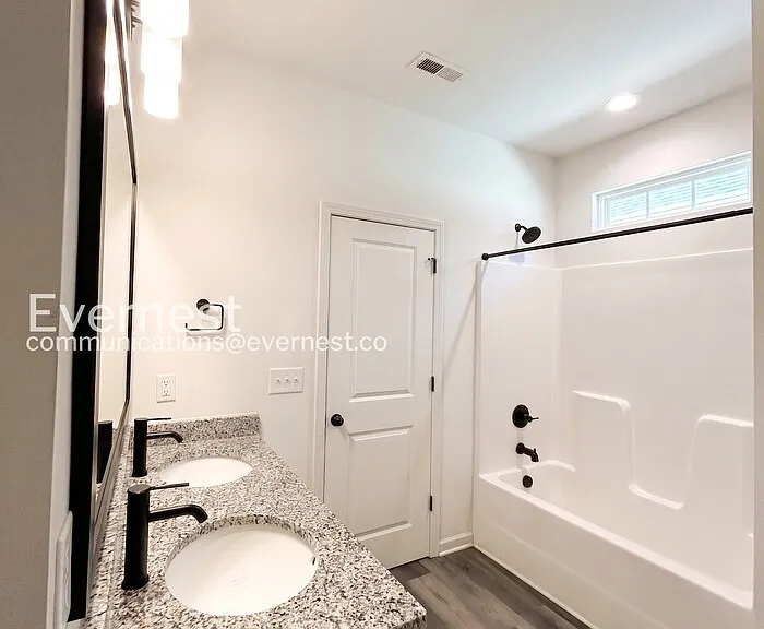10824 Mount Holly Rd — Photo 8