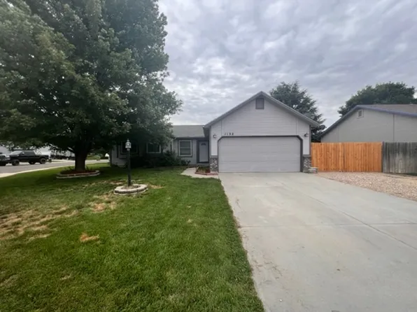 1132 N Maple Creek Ave, Meridian, ID 83642