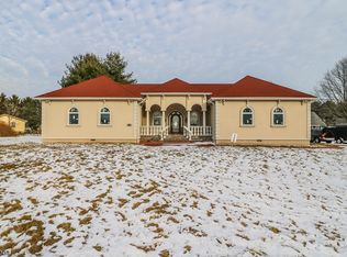 358 S Middlebush Rd, Somerset, NJ 08873