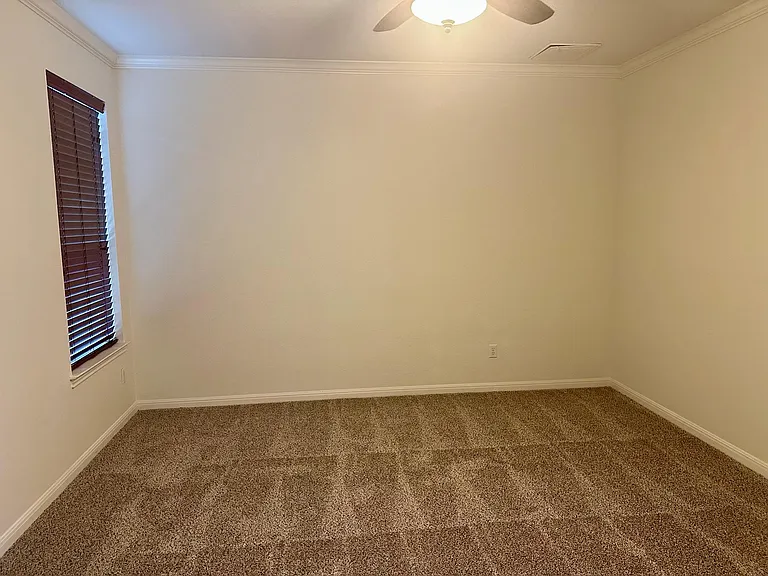 7233 Menchaca Rd #17 — Photo 16
