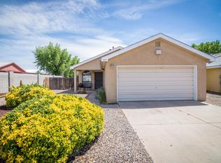 1975 Panda Rey Dr SW, Los Lunas, NM 87031
