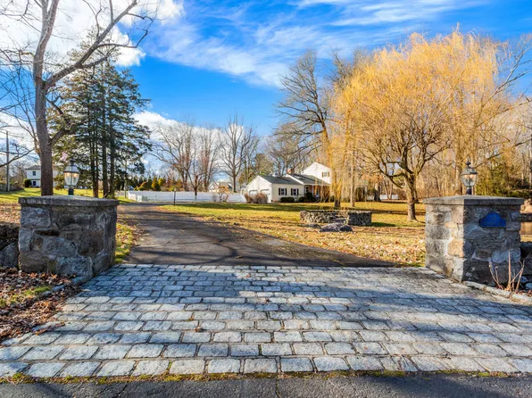 15 Newtown Turnpike, Westport, CT 06880