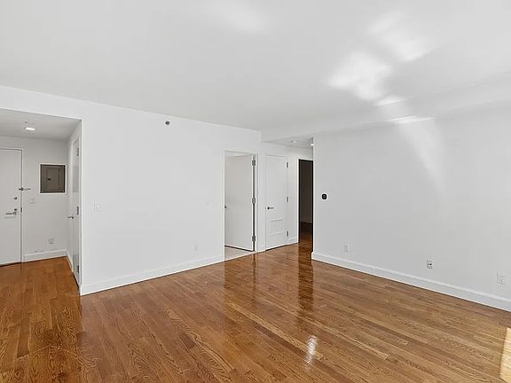 3rd image of 225 Schermerhorn St APT 26C
