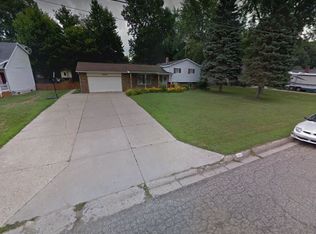 11510 Colonial Woods Dr, Clio, MI 48420