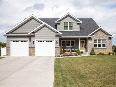 4942 Big Vista Dr, Lewiston, NY, 14092